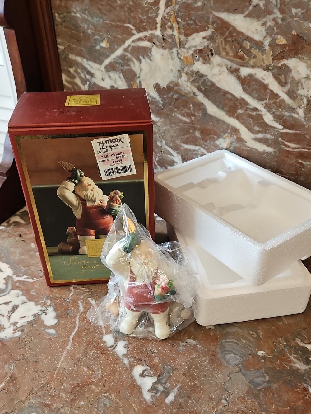 Lenox Santa's Pastimes Gardner